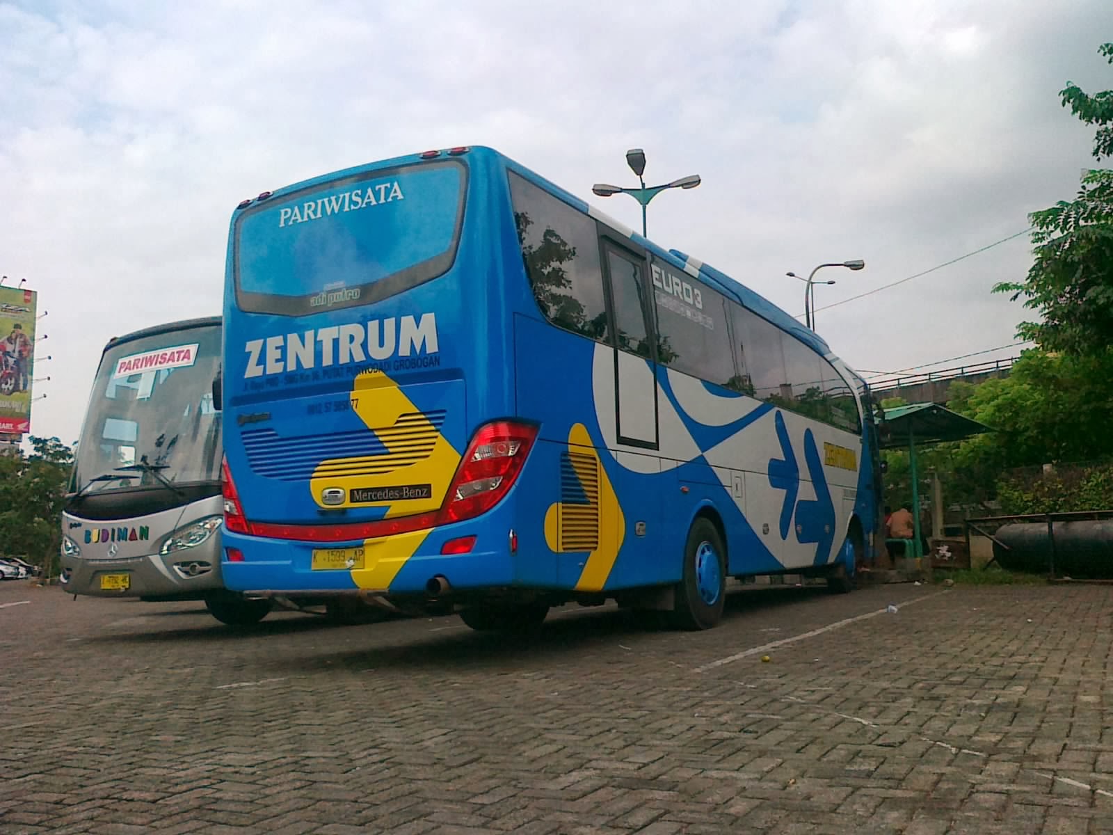 Bus Zentrum  Pariwisata Terbaru 2016